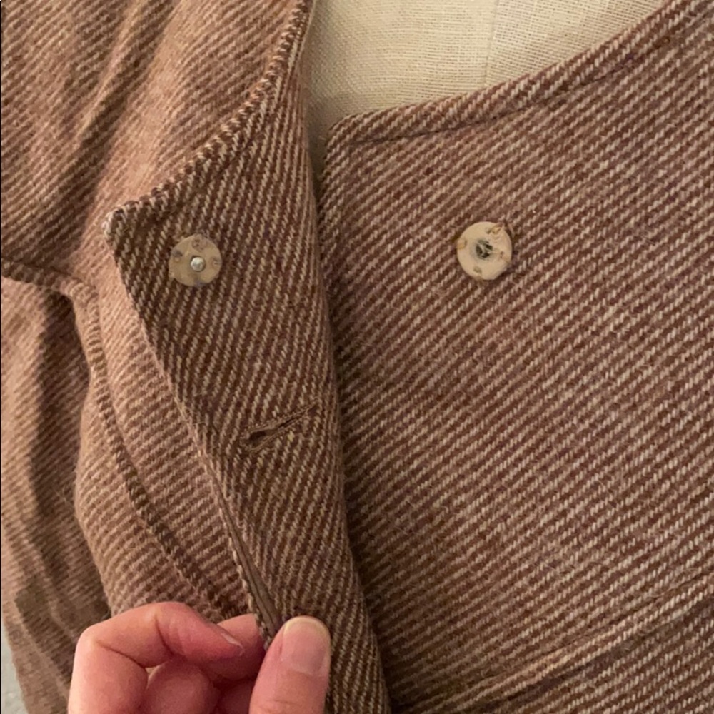 Unique Wool Blazer - image 3